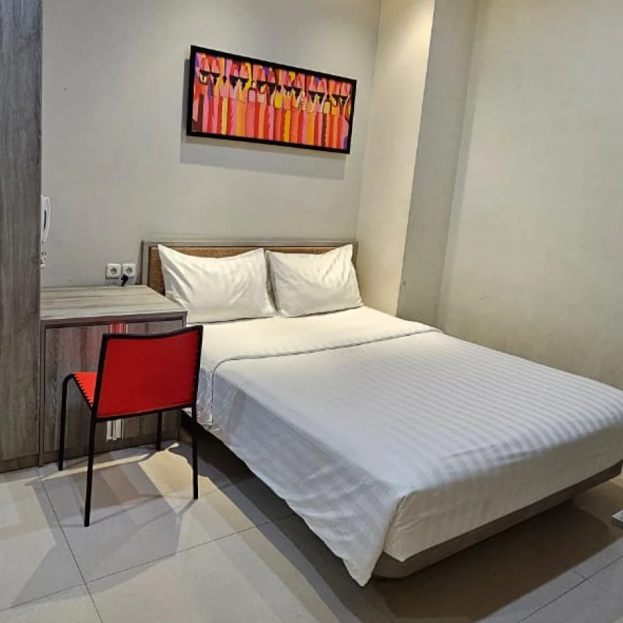 SUPERIOR ROOM
